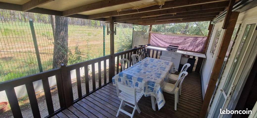 Camping pour 6 personnes, avec vue et terrasse ainsi que piscine et jardin à Le Barcarès - 3