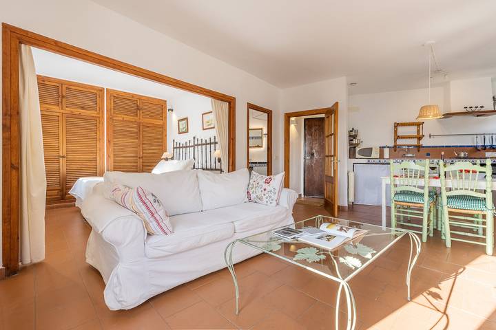 Ganzes Studio, Einzimmerapartment 'Casa Belmonte' mit Meerblick, privater Terrasse und Wi-Fi in Bubión, Cordillera Penibética