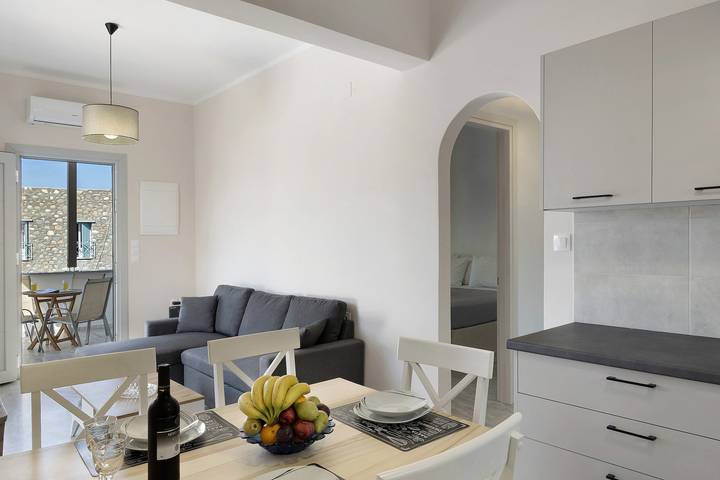 Gîte pour 6 personnes, avec balcon dans Syros - 3