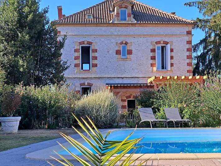 Maison d’hôte pour 2 personnes, avec Terrasse ainsi que Jardin et Piscine