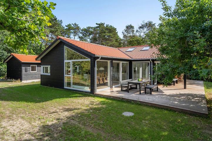 Ferienhaus für 12 Personen, mit Terrasse und Garten - 1