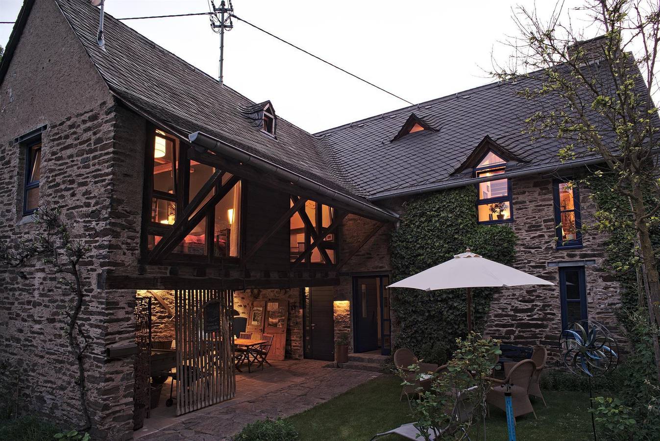 Appartement de vacances entier, Ferienwohnungen "Im alten Hof" in Kobern-Gondorf, Osteifel