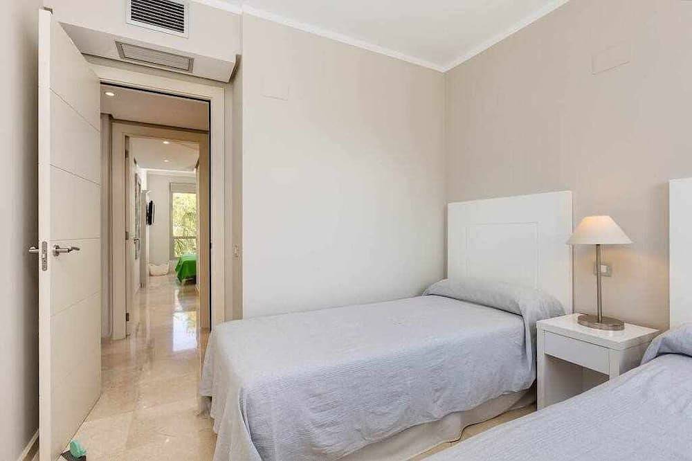 Apartamento entero, Cómodo apartamento de 2 dormitorios, las Colinas in San Miguel de Salinas, Costa Blanca