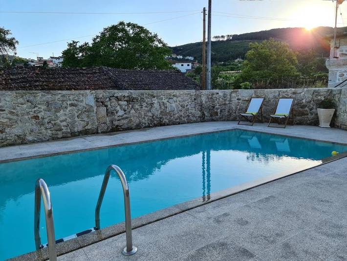 Location de vacances pour 8 personnes, avec vue ainsi que piscine et jardin dans Boticas - 4