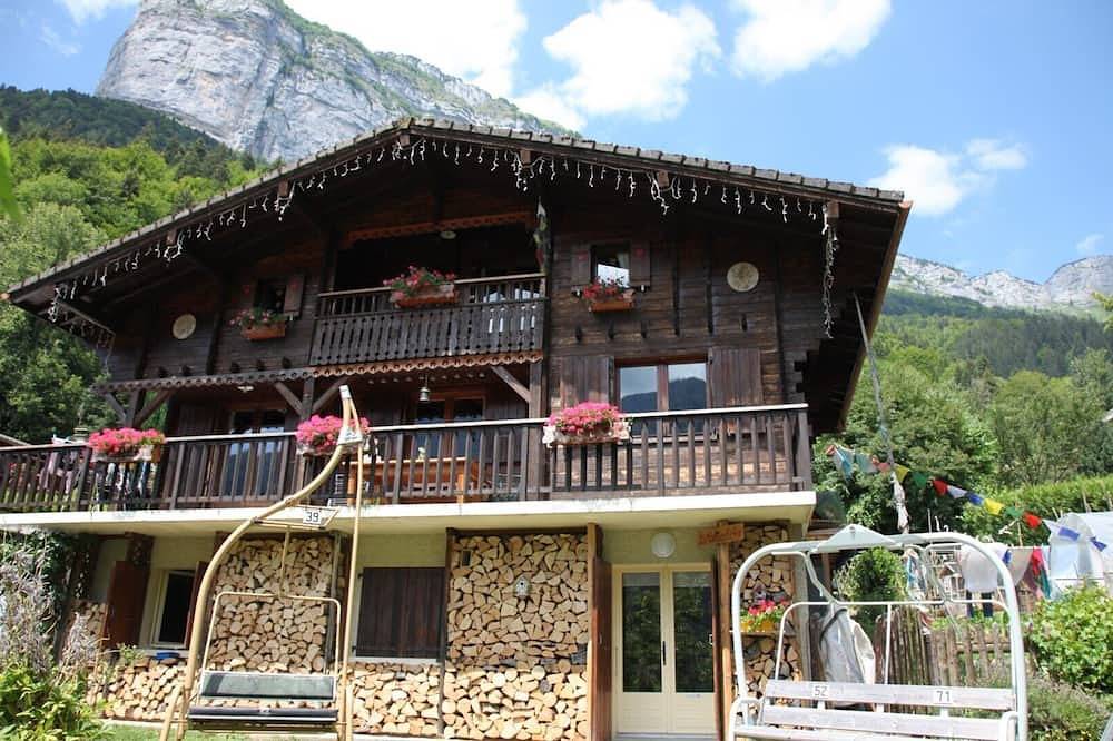 Chambre D’hôte pour 2 Personnes dans La Balme-de-Thuy, Région d'Annecy