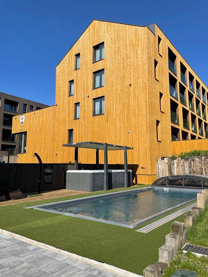 Ferienanlage für 4 Personen, mit Ausblick und Pool sowie Sauna und Garten in Tschechien