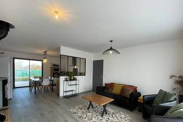 Gîte pour 2 personnes, avec jardin à Nieul-le-Dolent