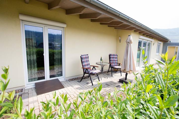 Ferienhaus für 2 Personen, mit Terrasse und Garten an der Mosel