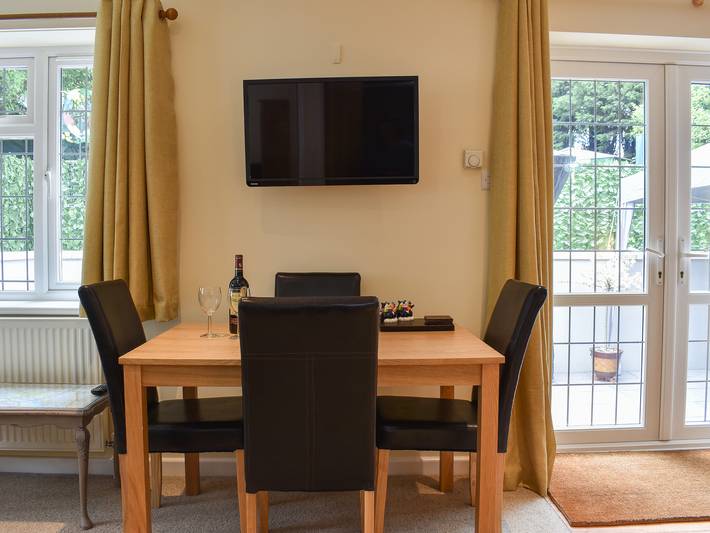 Ferienhaus für 4 Personen mit Garten in Crealy Adventure Park, Devon