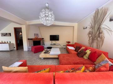 Villa for 20 Guests in Ragusa, Ragusa Province, Picture 3