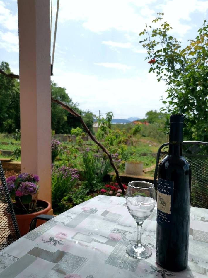 Gîte pour 7 personnes, avec jardin à Slano - 3