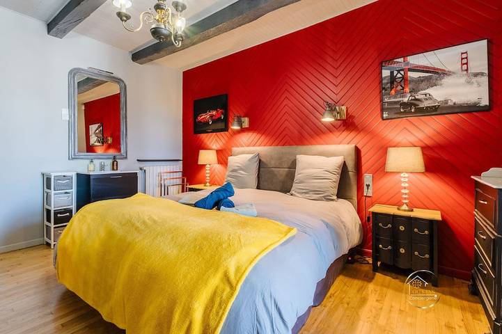 Location de vacances pour 8 personnes, avec jardin à Valprionde - 4