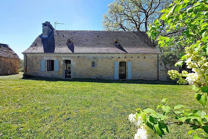 Gîte pour 4 personnes, avec jardin, animaux acceptés à Jayac
