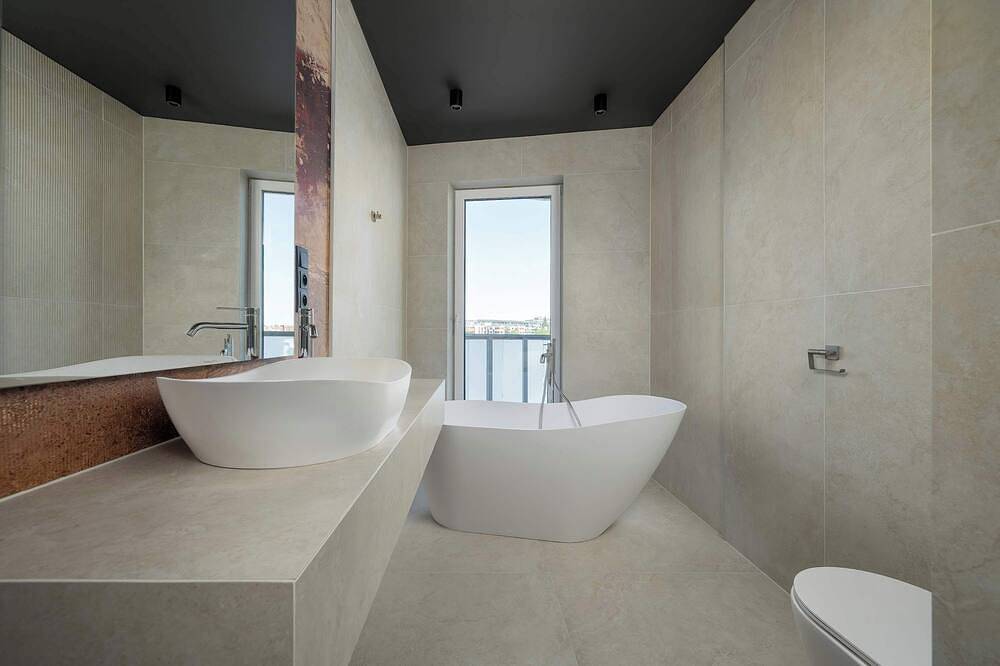 Ganze Wohnung, Modernes Apartment mit Flussblick | Parkplatz | Klimaanlage in Breslau, Niederschlesien