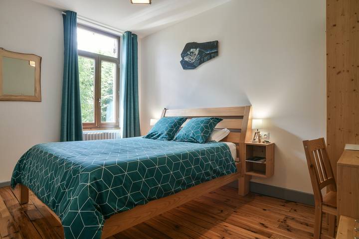 Habitación de huéspedes «La Chartreuse» con jardín compartido y Wi-Fi in Saint-Franc, Chambéry region