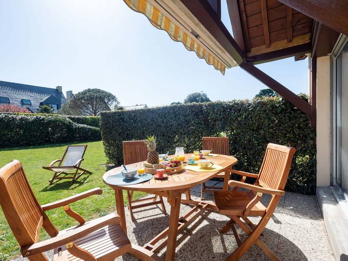 Gîte pour 4 personnes, avec terrasse dans Plage Ty Bihan - 2