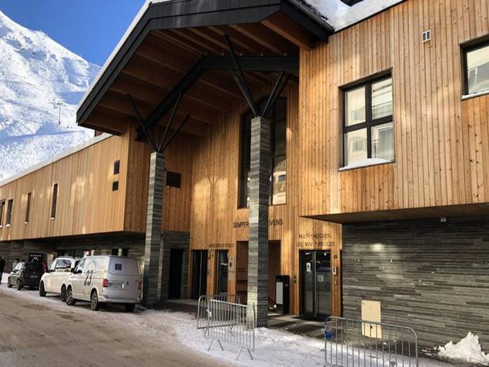 Apartamento para 10 personas, con jacuzzi además de sauna y terraza en Tignes
