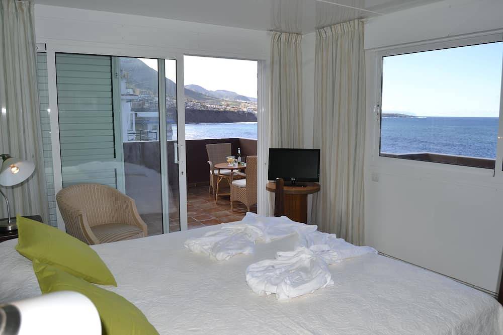Entire apartment, An apartment by the sea with views and much more in Punta del Hidalgo, San Cristóbal de La Laguna