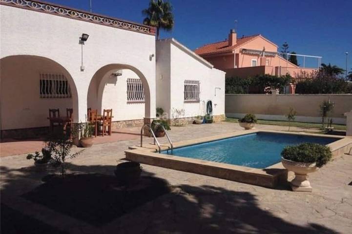 Holiday home for 6 people, with terrace and garden - 1