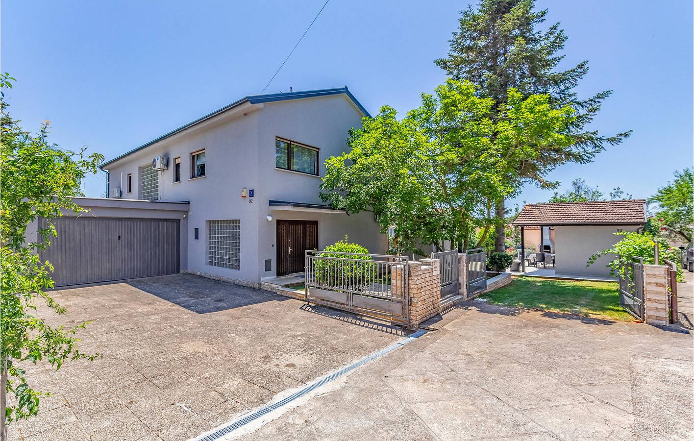 Casa de vacaciones para 11 personas con terraza in Medulin, Pula-Medulin