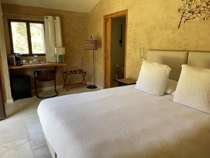 Maison d’hôte pour 9 personnes, avec piscine ainsi que jardin et terrasse, animaux acceptés à Le Beausset - 3