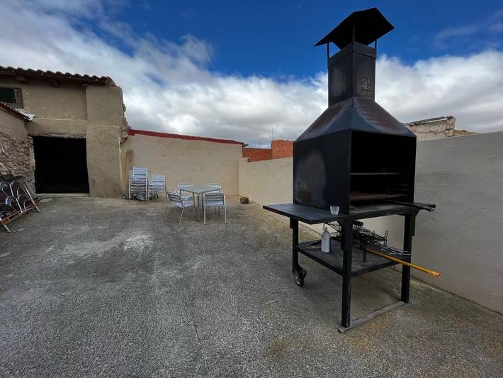 Casa rural para 14 personas, con terraza en Comarca de Teruel - 2