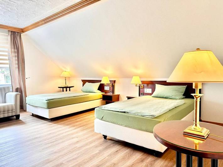 Ferienwohnung für 4 Personen, mit Balkon in Löhne