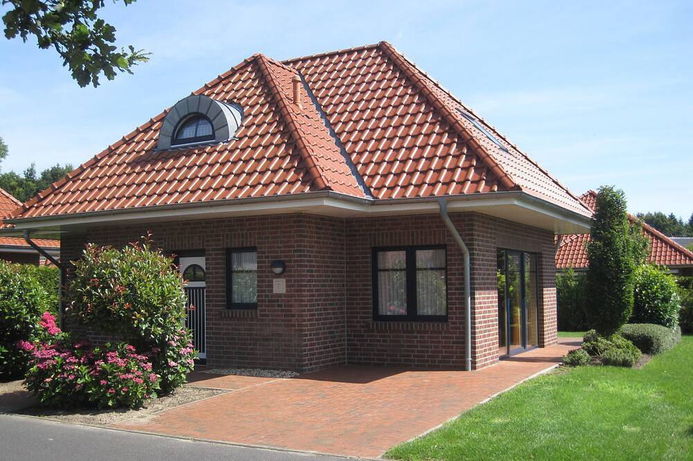 Luxuriöses Ferienhaus für 8 Personen mit 4 Schlafzimmern und 2 Bädern in Haren Ems in Schloss Dankern, Haren (Ems)