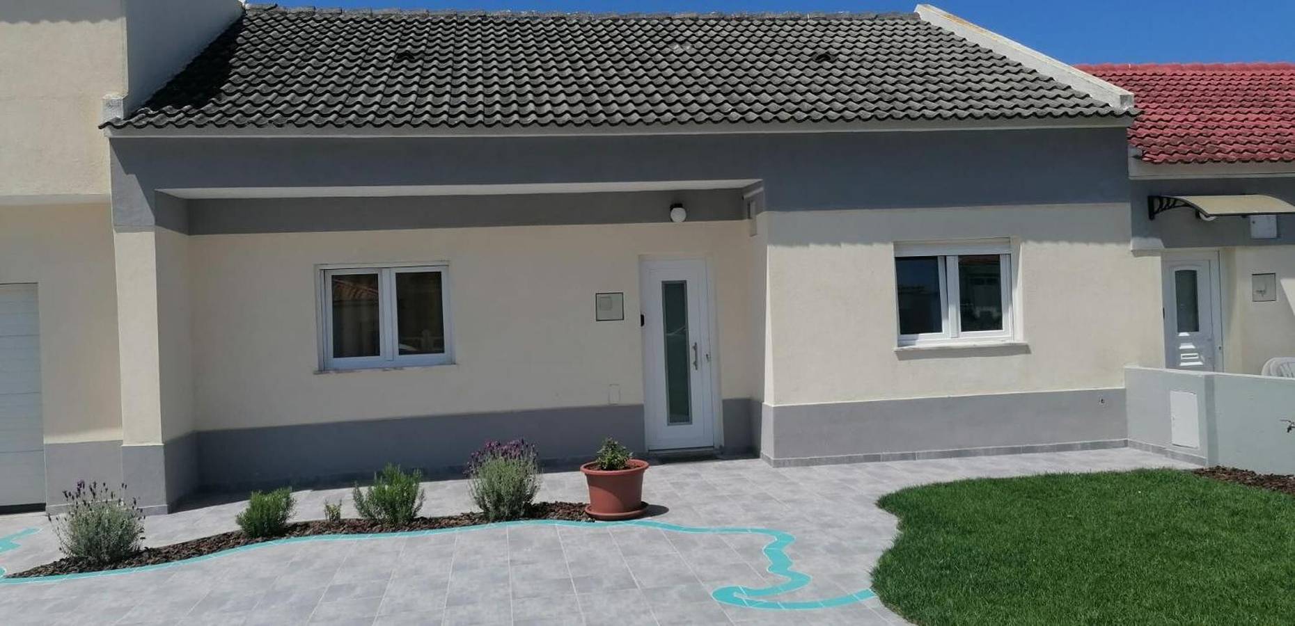 Baleal Atlantic 10 Holiday Home with Private Terrace, Wi-Fi and Air Conditioning in Baleal, Leiria District
