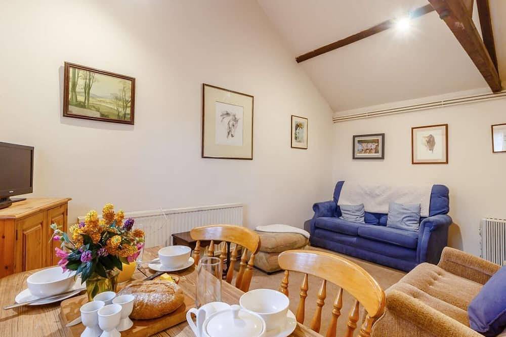 2 Bed in Abergavenny in Brecon Beacons