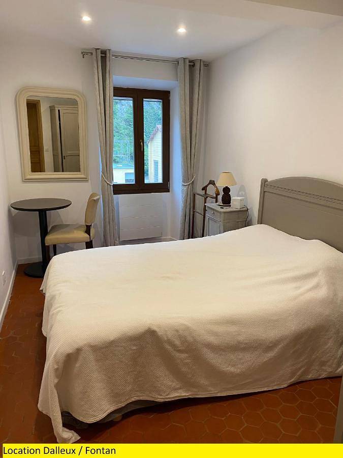 Gîte pour 2 personnes, avec vue et terrasse à Fontan - 4