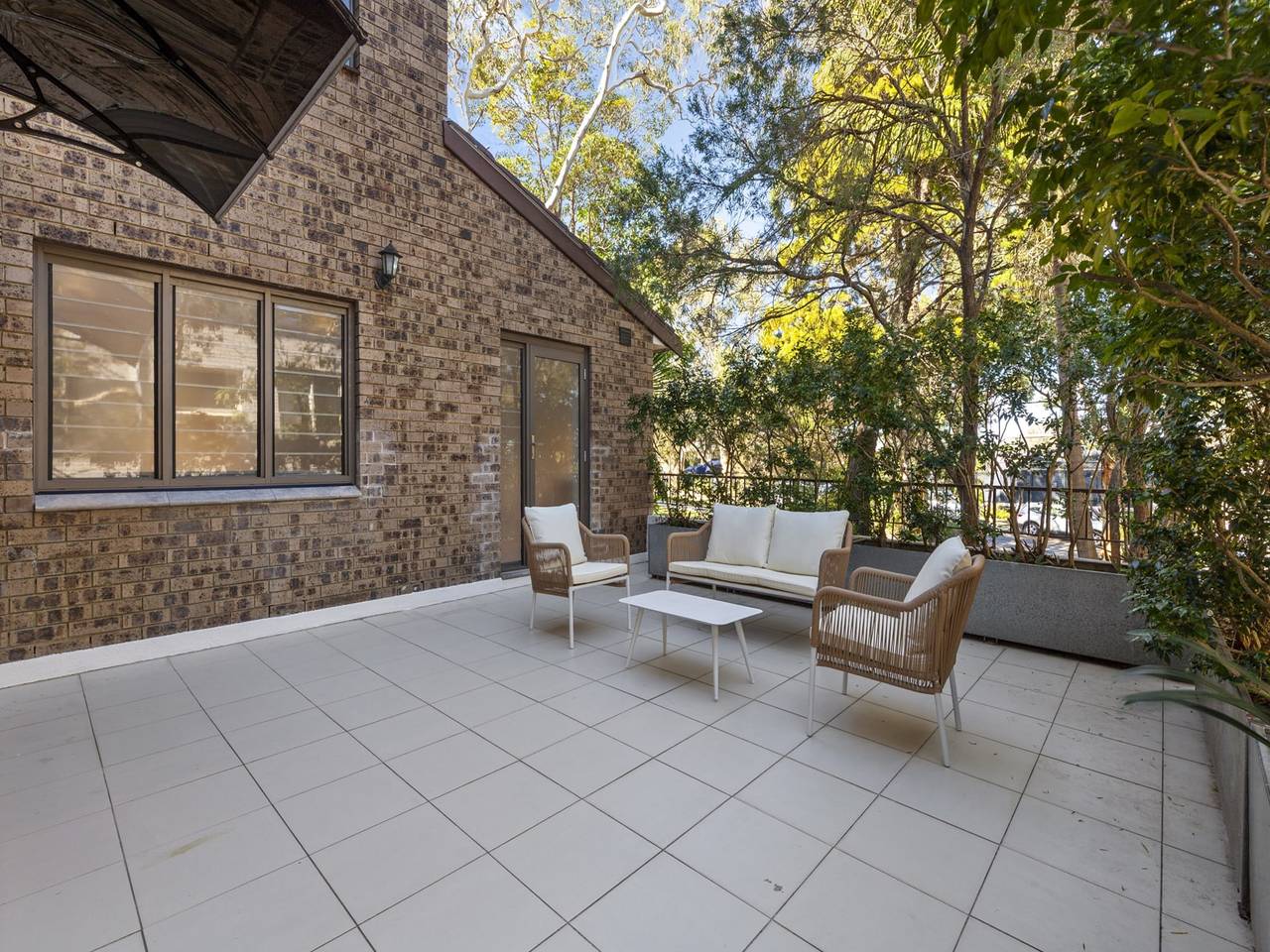 Entire apartment, Stylish 3-Bed Newport Stay with Balcony in Sydney, New South Wales