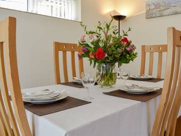 Holiday Rental for 4 People in Poole, South West England, Photo 4