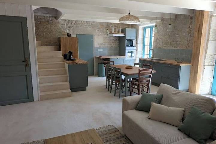 Gîte pour 6 personnes à Saint-Hilaire-la-Palud