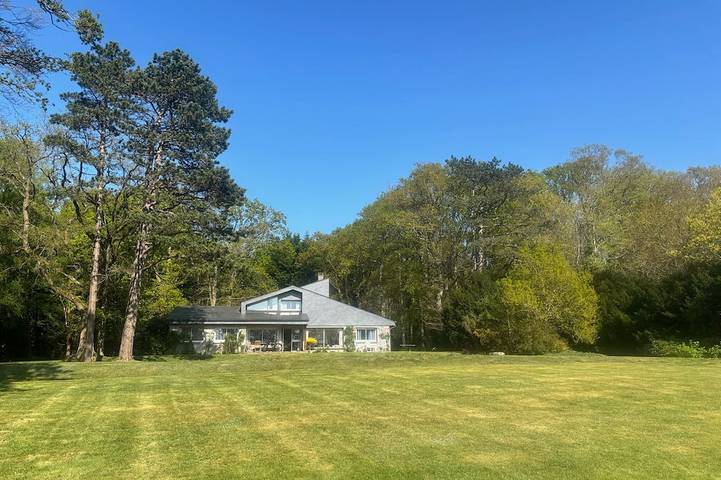 Location de vacances pour 9 personnes dans Plage du Petit Ailly