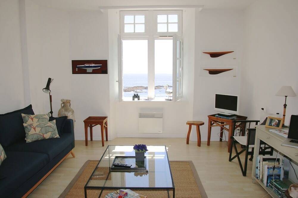 Apartamento entero, Apartamento con hermosa vista al mar in Le Pouldu, Clohars-Carnoët