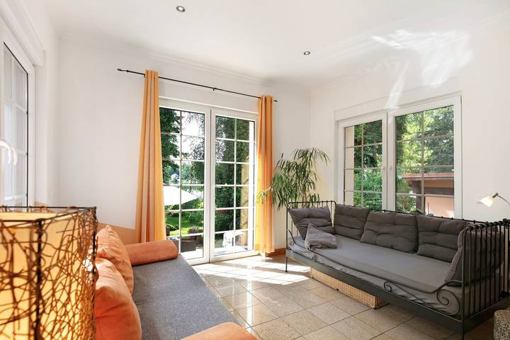 Ferienwohnung für 5 Personen, mit Garten und Sauna sowie Seeblick in Berlin Umland