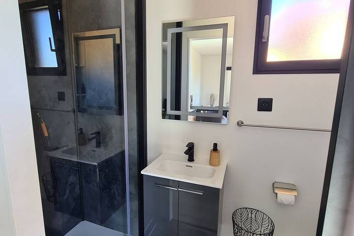 Gîte pour 2 personnes, avec jacuzzi et piscine ainsi que terrasse et jardin à Haegen - 3