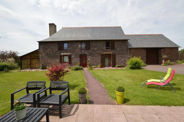 Chambre d’hôte pour 2 personnes, avec Terrasse ainsi que Jardin et Vue à Montfort-sur-Meu - 4