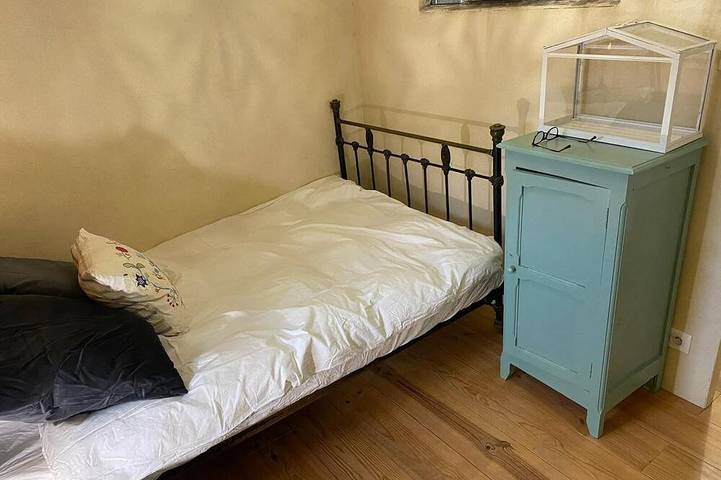 Location de vacances pour 6 personnes, avec terrasse et jardin, animaux acceptés à La Capelle-et-Masmolène - 4