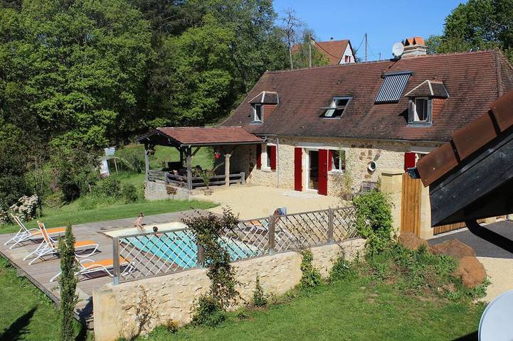 Gîte pour 7 personnes, avec Terrasse et Jardin