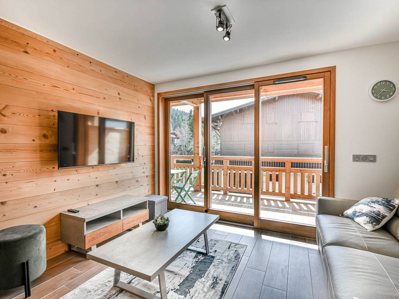 Appartement entier, Le Génépi - Superbe T2 cabine 4-6 pers, neuf, à 50m des pistes, avec balcon, garage et Wifi in Les Gets, Les Portes du Soleil
