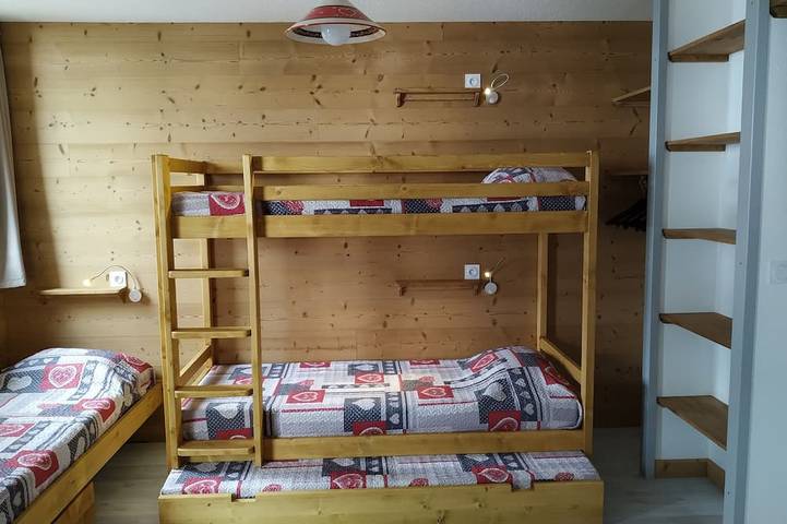 Gîte pour 8 personnes, avec balcon dans Station De Montalbert - 3