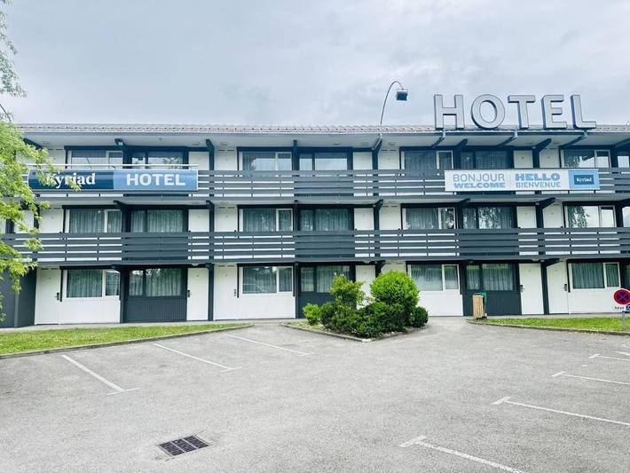 Hôtel pour 2 personnes, avec Terrasse à Metz-Tessy