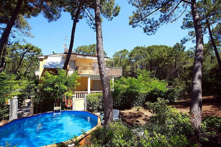 Holiday home for 7 people, with garden and hot tub, with pets - 1