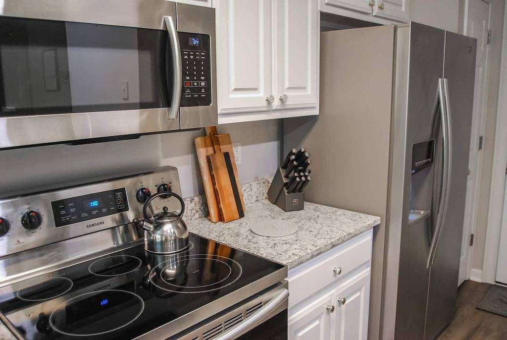 Location, Location! Minutes away from Mall of Ga! in Gwinnett County