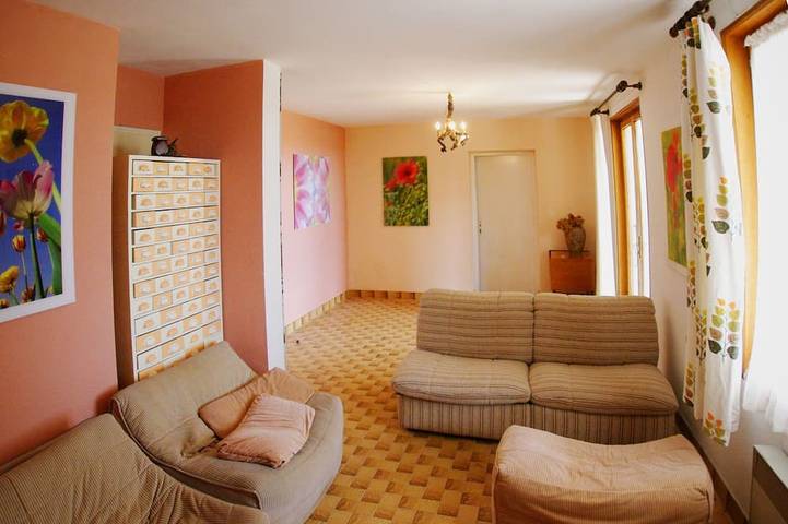 Gîte pour 5 personnes, avec terrasse et jardin à Valensole - 4