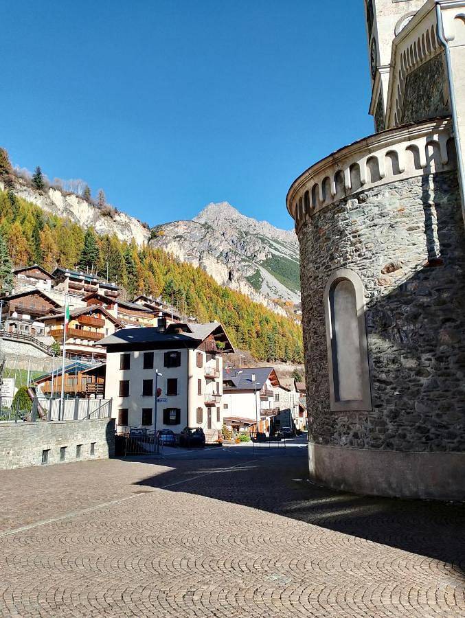 Appartamento vacanze per 6 persone, con giardino e panorama, adatto a famiglie con bambini - 1