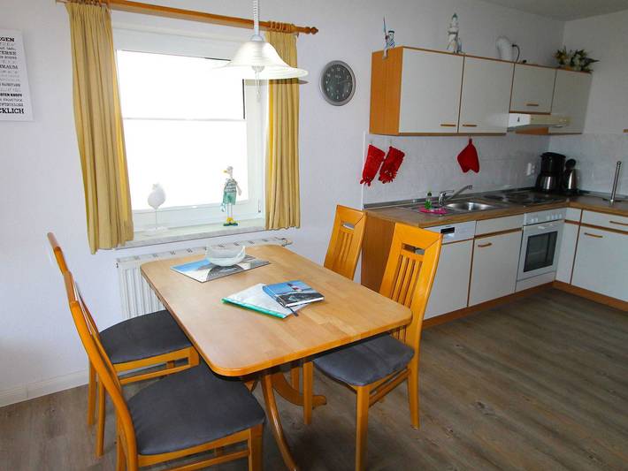 Ferienwohnung für 3 Personen, mit Terrasse und Garten in Neubukow-Salzhaff - 4