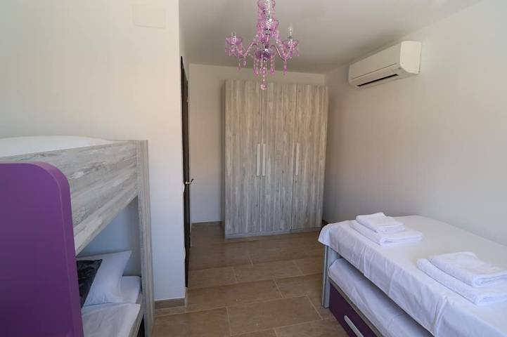 Location de vacances pour 10 personnes, avec balcon et jacuzzi dans l'Hospitalet de l'Infant - 4